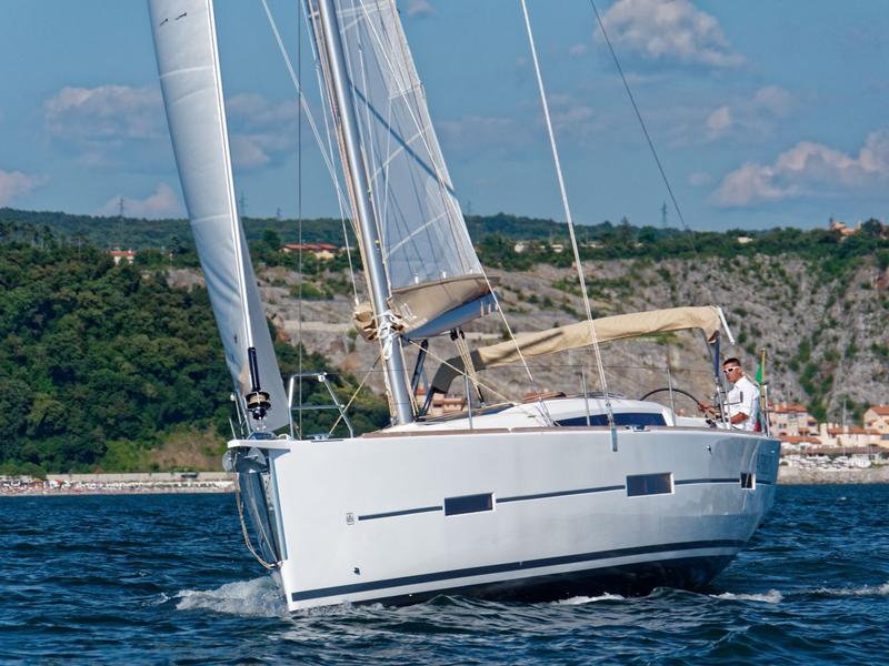 Book yachts online - sailboat - Dufour 412 GL - Mi Cielo - rent
