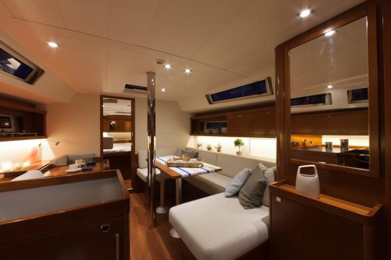 Book yachts online - sailboat - Oceanis 41 - Kino - rent