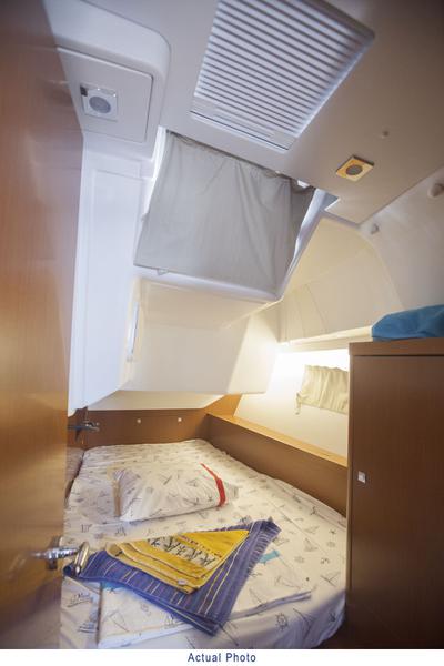 Book yachts online - sailboat - Oceanis 41 - Kino - rent