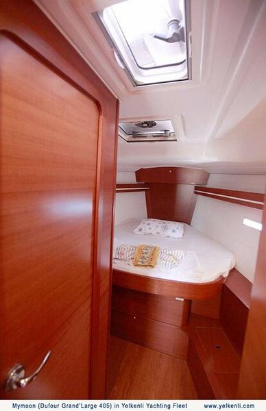 Book yachts online - sailboat - Dufour 405 GL - Mymoon - rent