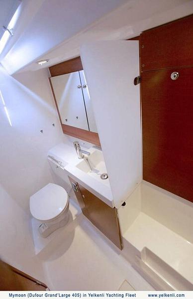 Book yachts online - sailboat - Dufour 405 GL - Mymoon - rent