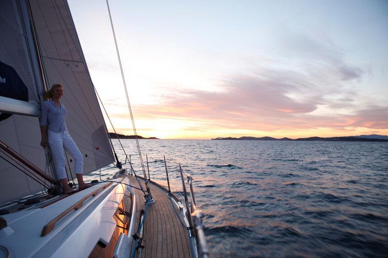 Book yachts online - sailboat - Dufour 450 GL - Dans - rent