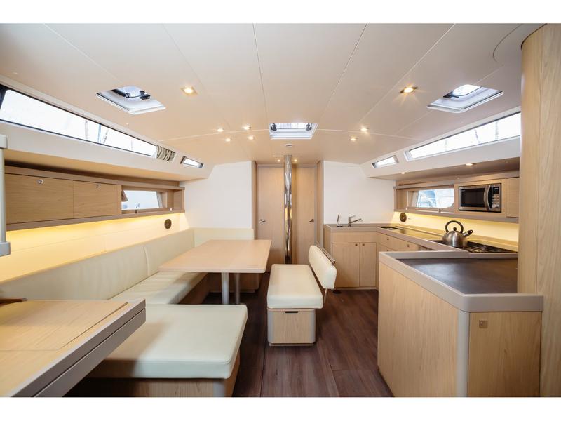 Book yachts online - sailboat - Oceanis 48 - Hesperus - Standard line - rent