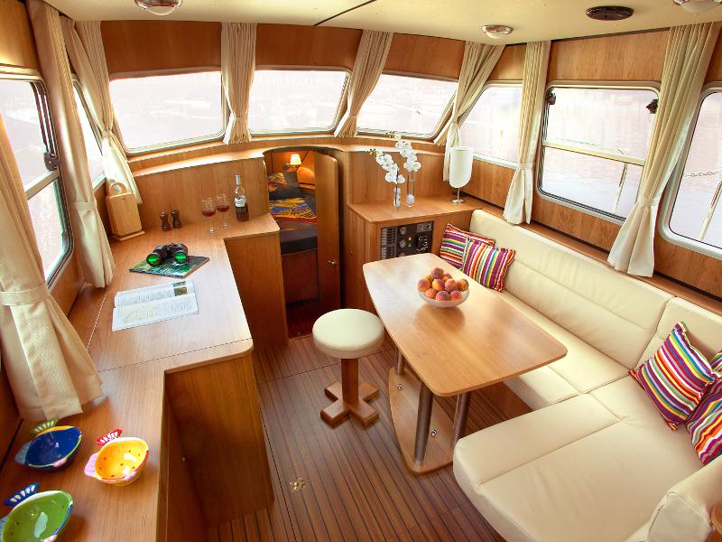 Book yachts online - motorboat - Linssen Grand Sturdy 29.9 AC - Sento - rent