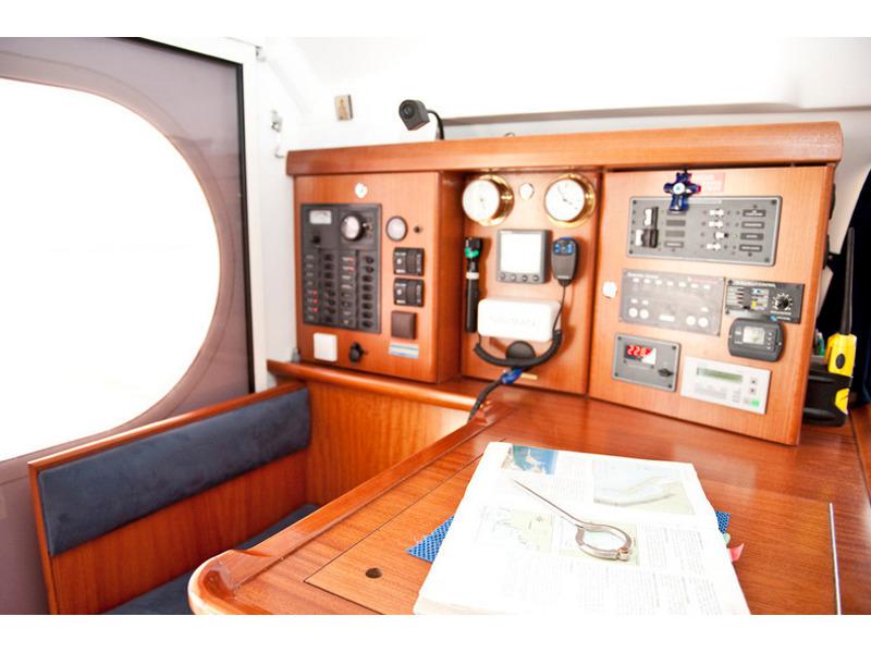 Book yachts online - catamaran - Nautitech 47 - Bosanova - rent