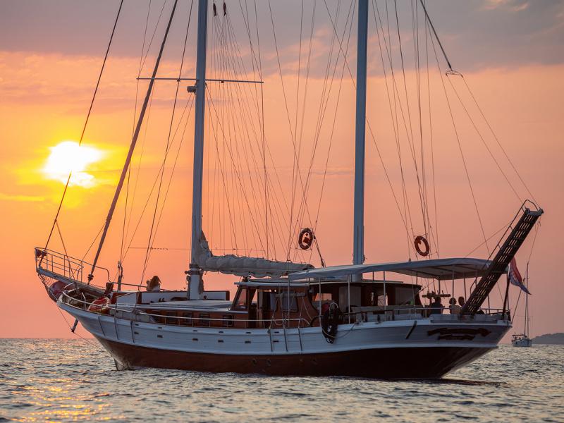 Book yachts online - other - Gulet - Bonaventura - rent