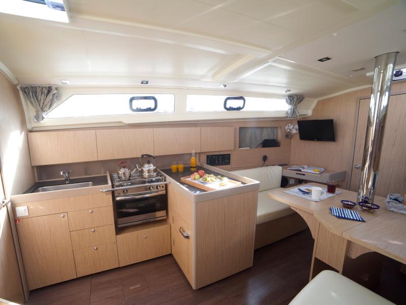 Book yachts online - sailboat - Oceanis 41.1 - Felice - rent
