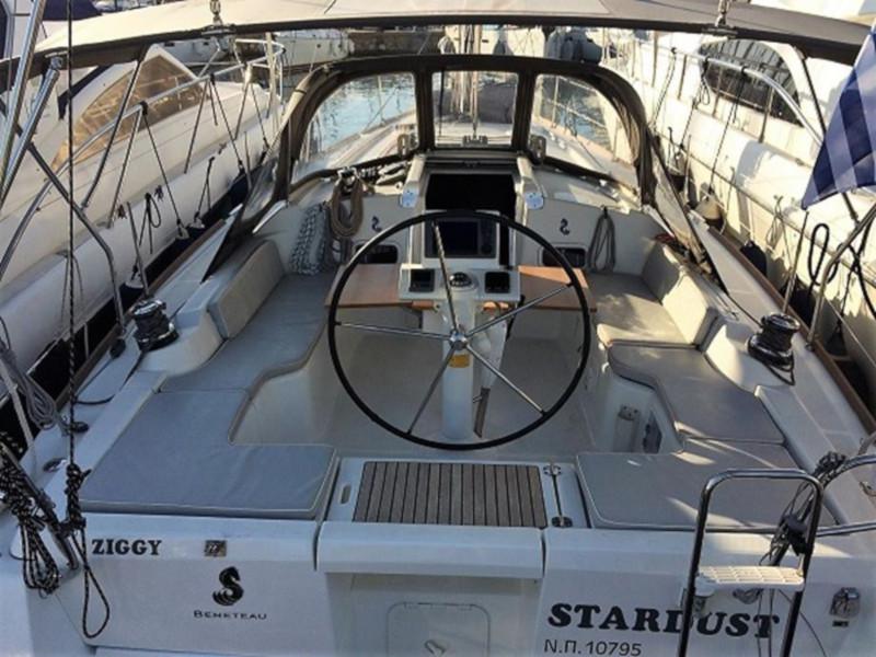 Book yachts online - sailboat - Oceanis 37 - Stardust - rent