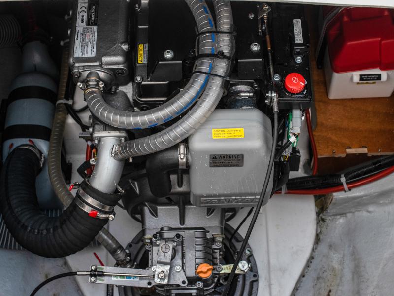 Book yachts online - catamaran - Lagoon 40 - Il Vento - rent