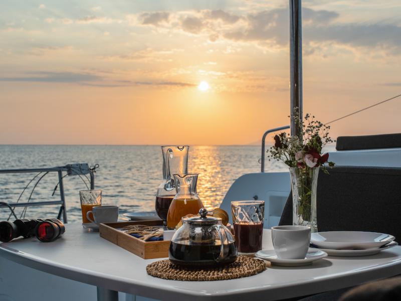 Book yachts online - catamaran - Lagoon 40 - Il Vento - rent