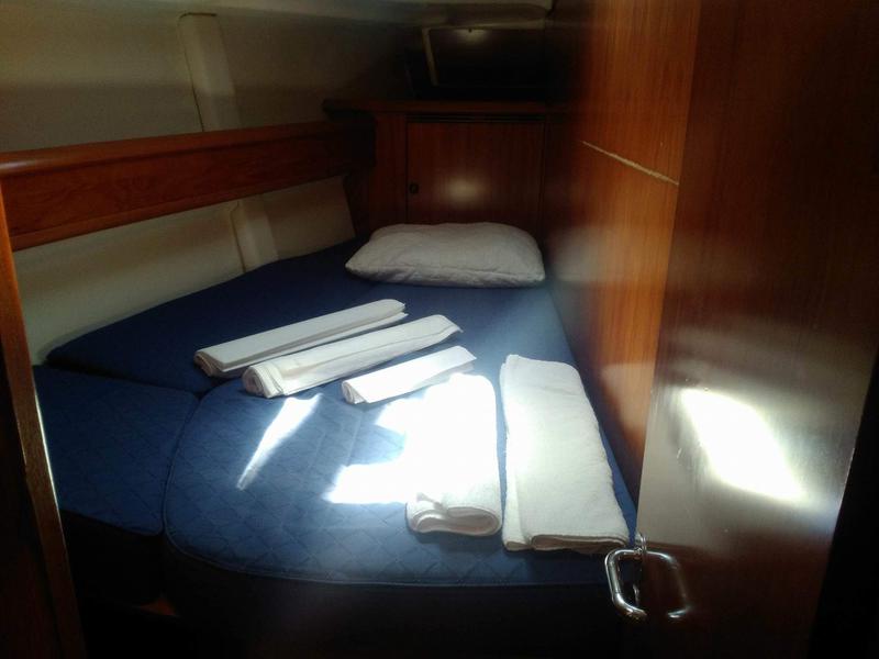 Book yachts online - sailboat - Sun Odyssey 45 - Samba - rent