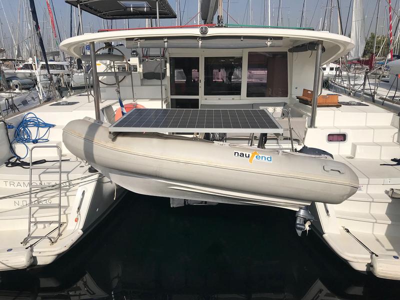 Book yachts online - catamaran - Lagoon 400 - Tramontana - rent