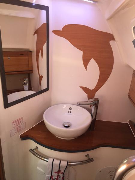 Book yachts online - sailboat - Bavaria 42 Cruiser - Serenity - rent