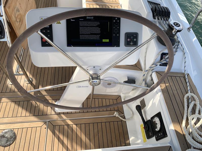 Book yachts online - sailboat - Hanse 458 - Astrea - rent