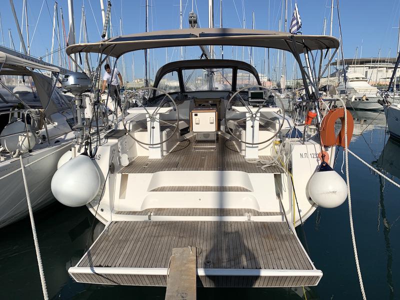 Book yachts online - sailboat - Bavaria Cruiser 45 - Nireas - rent