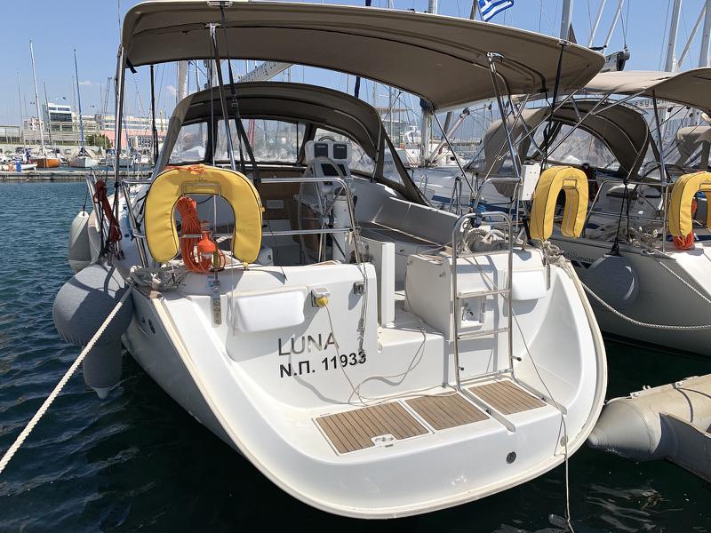 Book yachts online - sailboat - Oceanis 423 - Luna - rent
