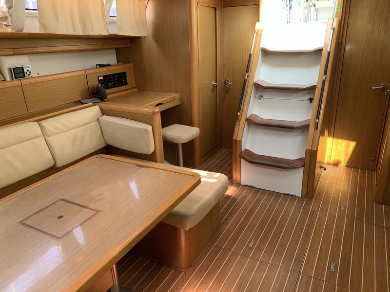 Book yachts online - sailboat - Sun Odyssey 44 i - Anastasia - rent