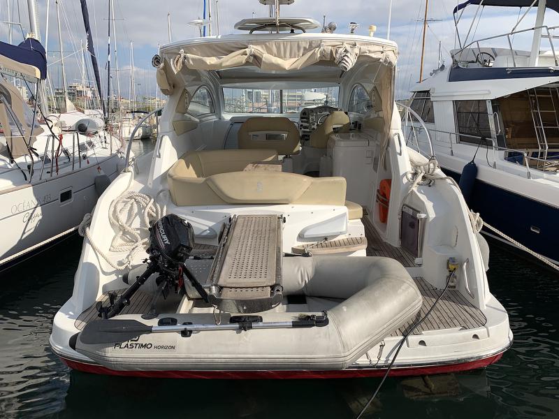 Book yachts online - motorboat - Beneteau Monte Carlo 37 ΗΤ - Hermes (Skippered) - rent
