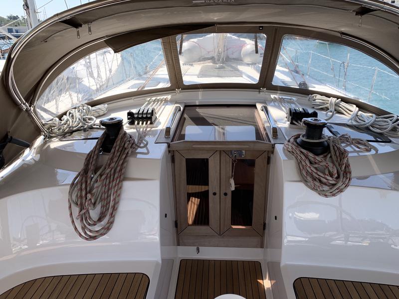 Book yachts online - sailboat - Bavaria Cruiser 46 - Oceanos - rent