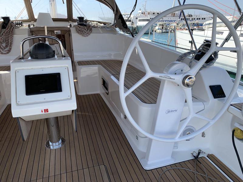 Book yachts online - sailboat - Bavaria Cruiser 46 - Oceanos - rent