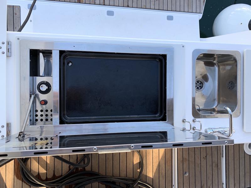 Book yachts online - sailboat - Dufour 460 Grand Large (5 cab) - Fish N`Chips - rent