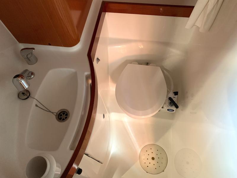 Book yachts online - sailboat - Oceanis 40 - Liberty - rent