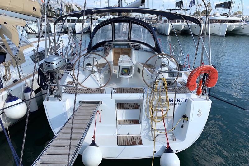 Book yachts online - sailboat - Oceanis 40 - Liberty - rent