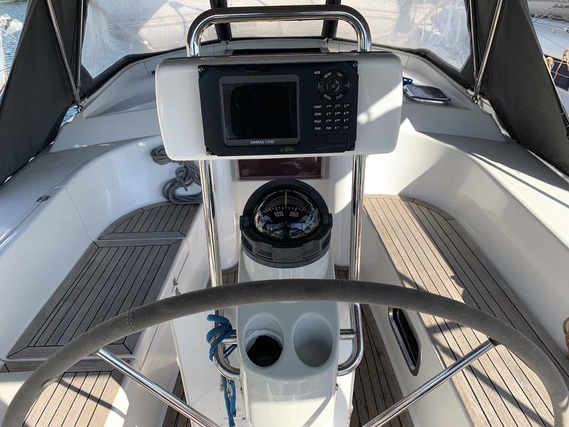 Book yachts online - sailboat - Hanse 350 - Karpouzi - rent