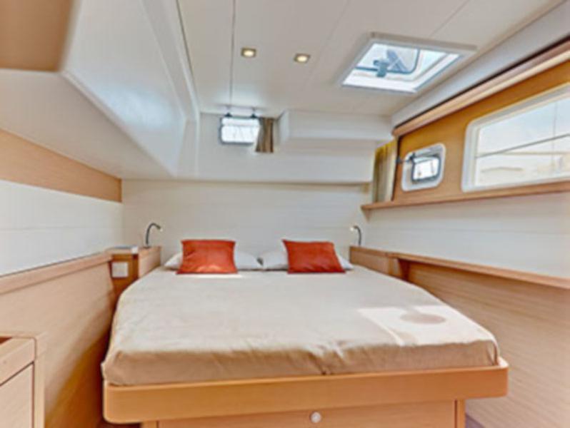 Book yachts online - catamaran - Lagoon 450F - SoulMate - rent