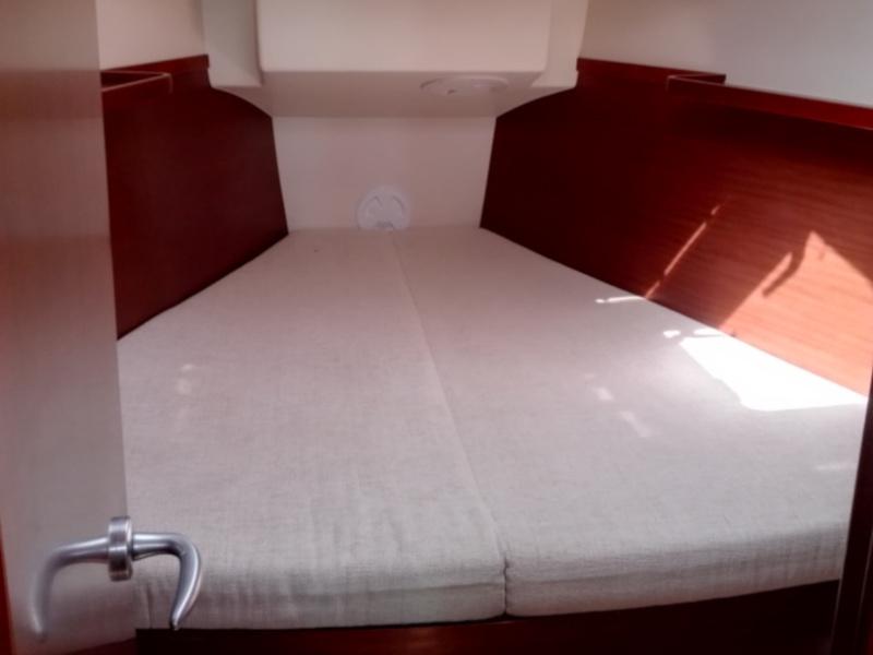 Book yachts online - sailboat - Hanse 370 - Sea Horse - rent