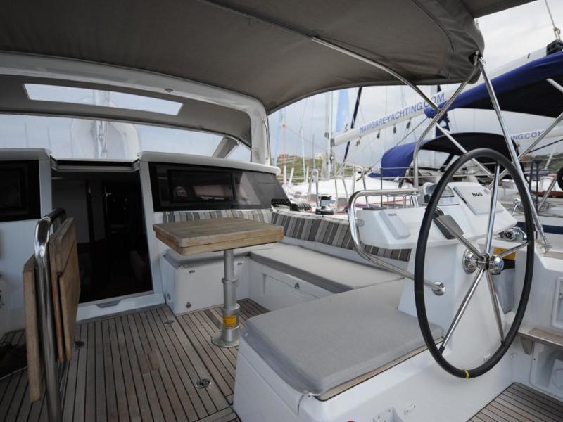 Book yachts online - sailboat - Beneteau Sense 50 - Free Bird - rent