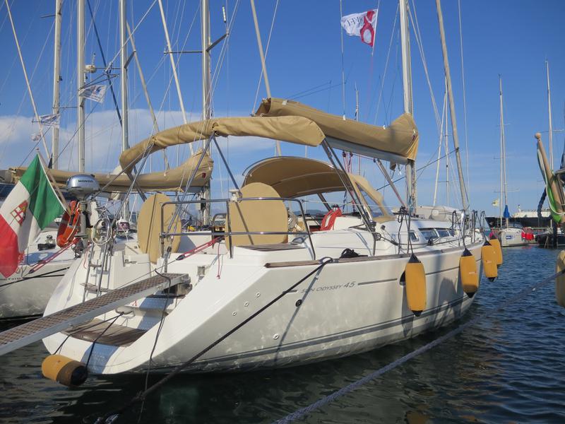 Book yachts online - sailboat - Sun Odyssey 45 - MondoX (refit 2019) - rent