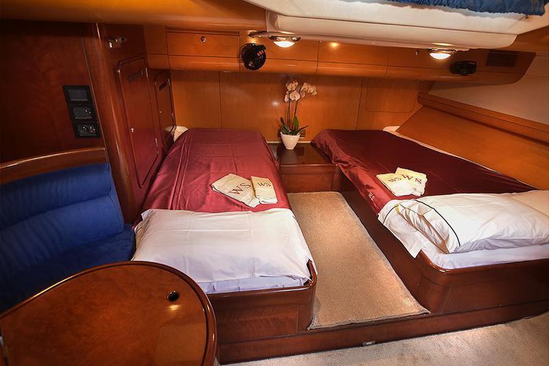 Book yachts online - sailboat - CNB 64 - Wild Salmon - rent