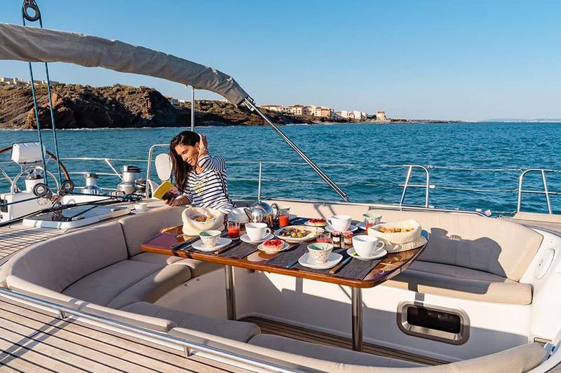 Book yachts online - sailboat - CNB 64 - Wild Salmon - rent