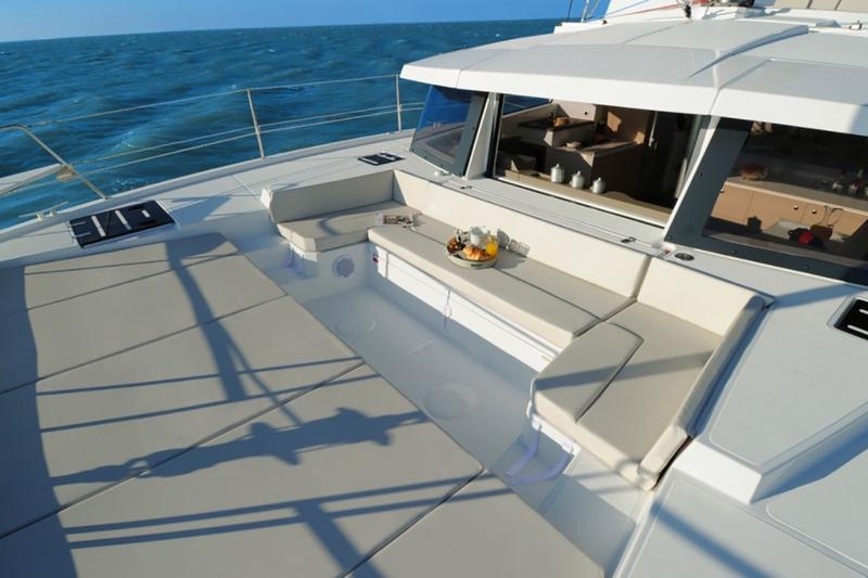 Book yachts online - catamaran - Bali 4.1 (watermaker) - Summertime (WM, Inverter) - rent