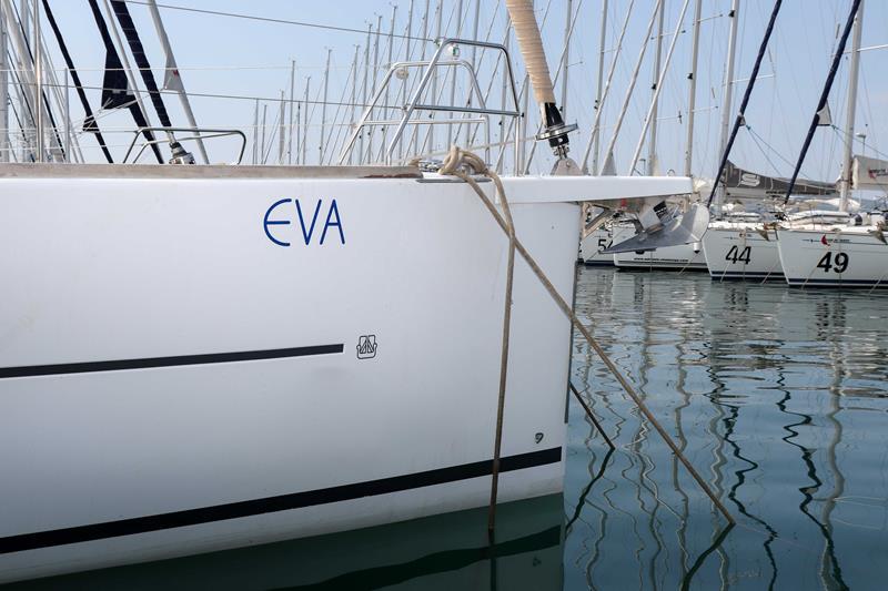 Book yachts online - sailboat - Dufour 460 Grand Large - Eva   - rent