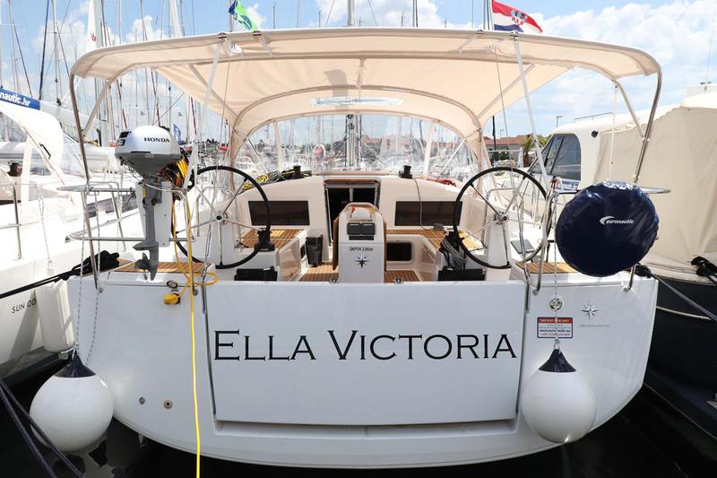 Book yachts online - sailboat - Sun Odyssey 440 - 3 cabin, 2 heads - Ella Victoria - rent