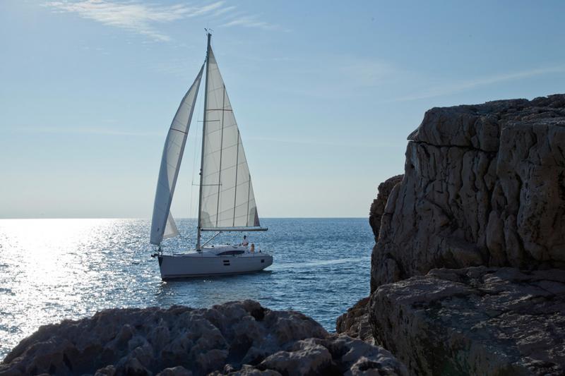 Book yachts online - sailboat - Elan 40 Impression - Black Jack - rent