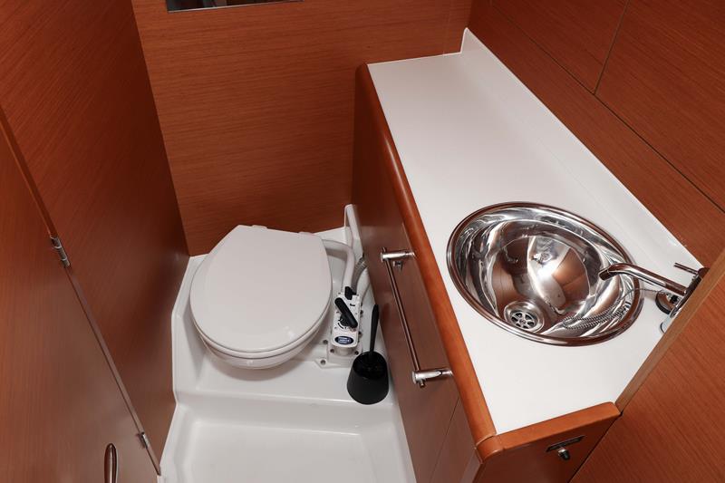 Book yachts online - sailboat - Sun Odyssey 449 - Nina - rent