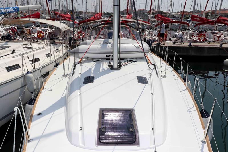 Book yachts online - sailboat - Sun Odyssey 449 - Nina - rent
