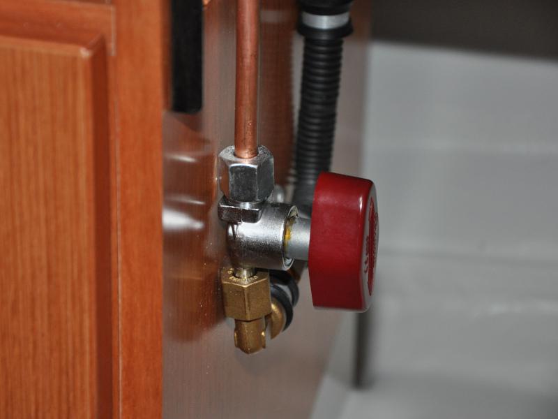 Book yachts online - sailboat - Bavaria Cruiser 37 - Polo - with bowthruster - rent