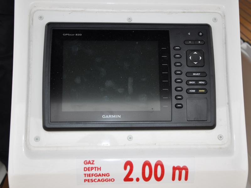 Book yachts online - sailboat - Bavaria Cruiser 37 - Polo - with bowthruster - rent