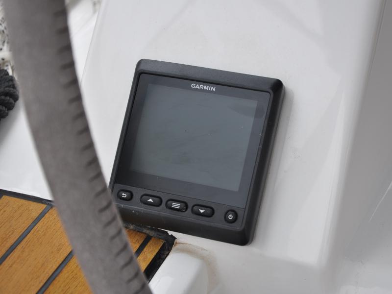 Book yachts online - sailboat - Bavaria Cruiser 37 - Polo - with bowthruster - rent