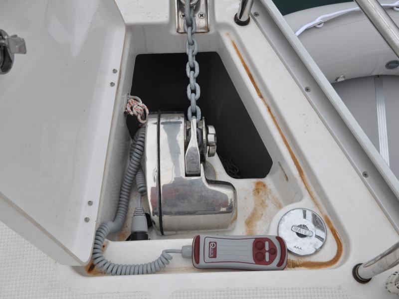 Book yachts online - sailboat - Bavaria Cruiser 37 - Polo - with bowthruster - rent