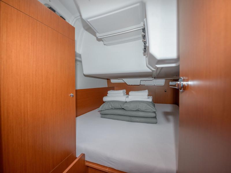 Book yachts online - sailboat - Oceanis 35.1 - Aquilo - rent