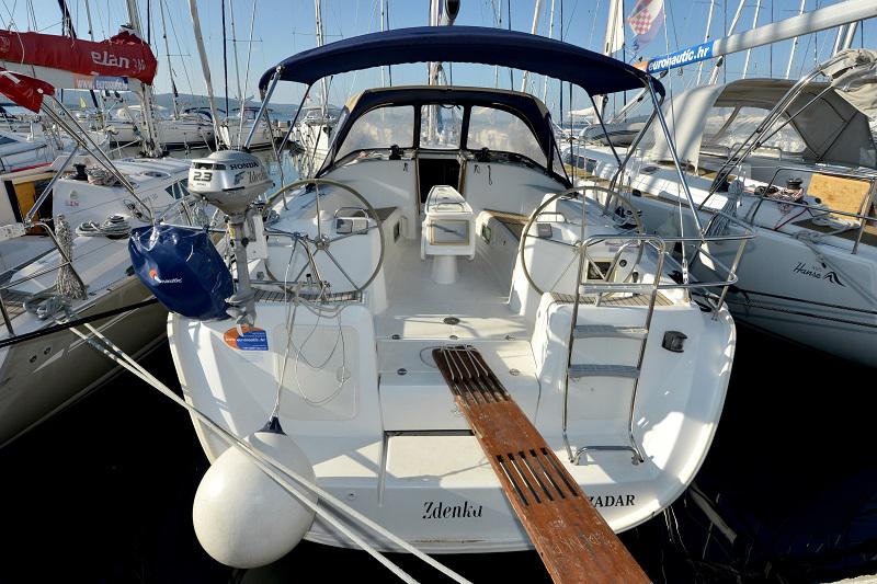 Book yachts online - sailboat - Cyclades 43.4 - Zdenka   - rent