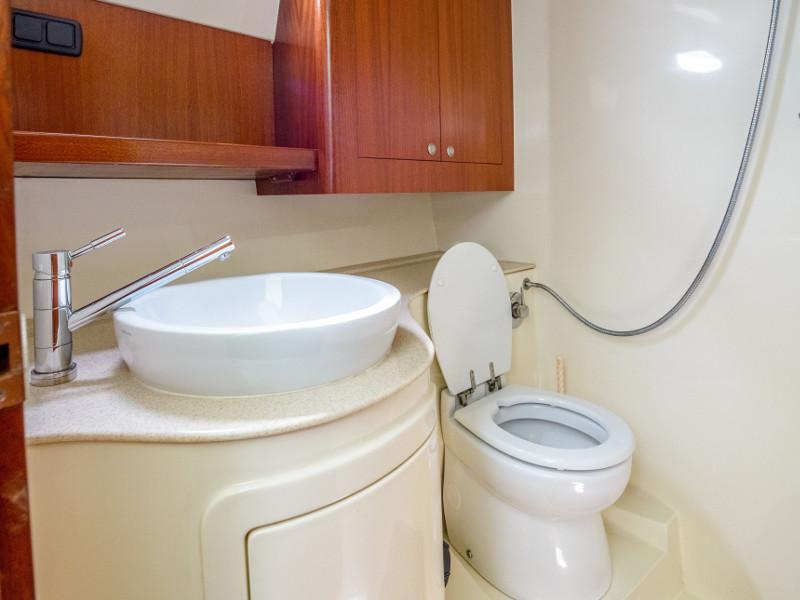 Book yachts online - motorboat - Adriana 44 - Stone Haven - rent