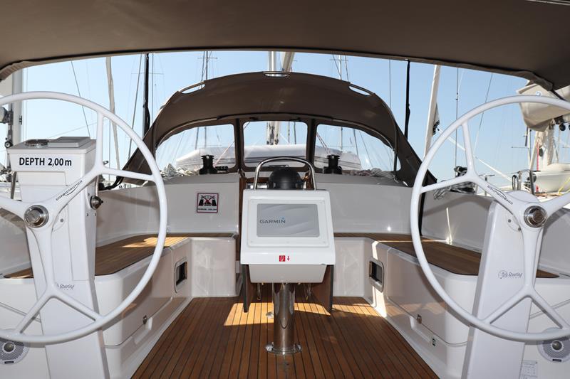 Book yachts online - sailboat - Bavaria Cruiser 46. - Avelina - rent