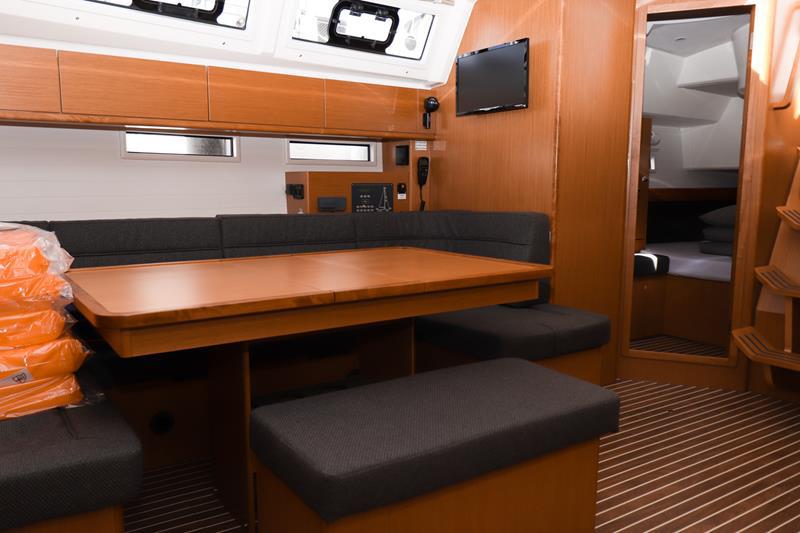 Book yachts online - sailboat - Bavaria Cruiser 46. - Avelina - rent