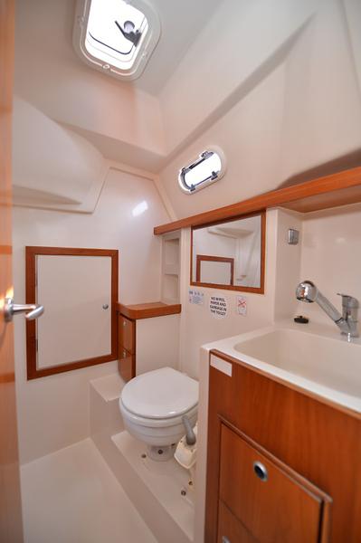 Book yachts online - sailboat - Hanse 320 - Annina - rent